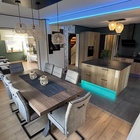 Maison Gite Chez Nounou Sauna Jacuzzi Jardin Arbore Etting Exteriör bild