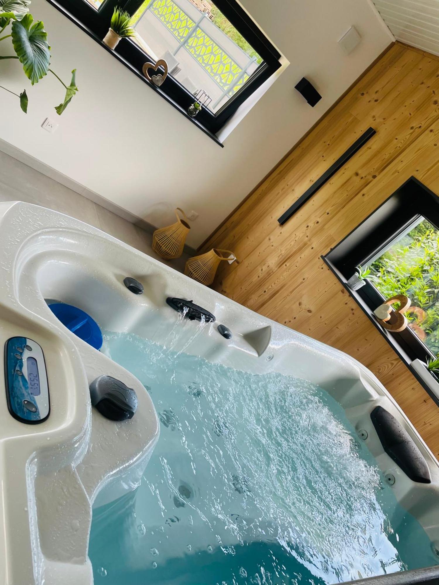 Maison Gite Chez Nounou Sauna Jacuzzi Jardin Arbore Etting Exteriör bild